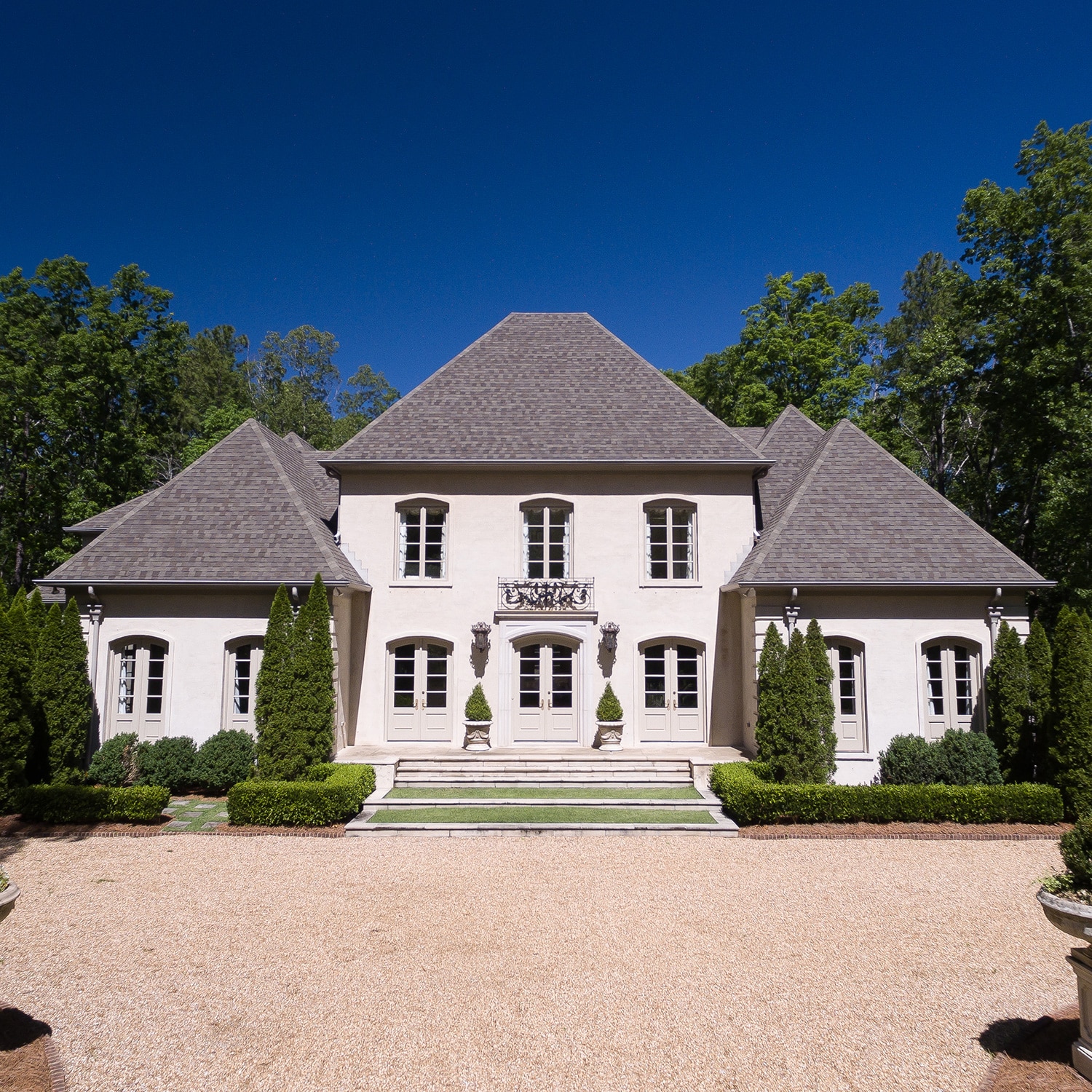 Front Exterior of Shoal Creek Home