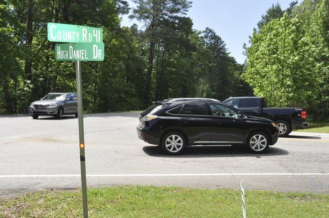 Intersection Near Shoal Creek Near Birmingham, Alabama