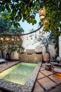 A small moroccan bath inspired pool